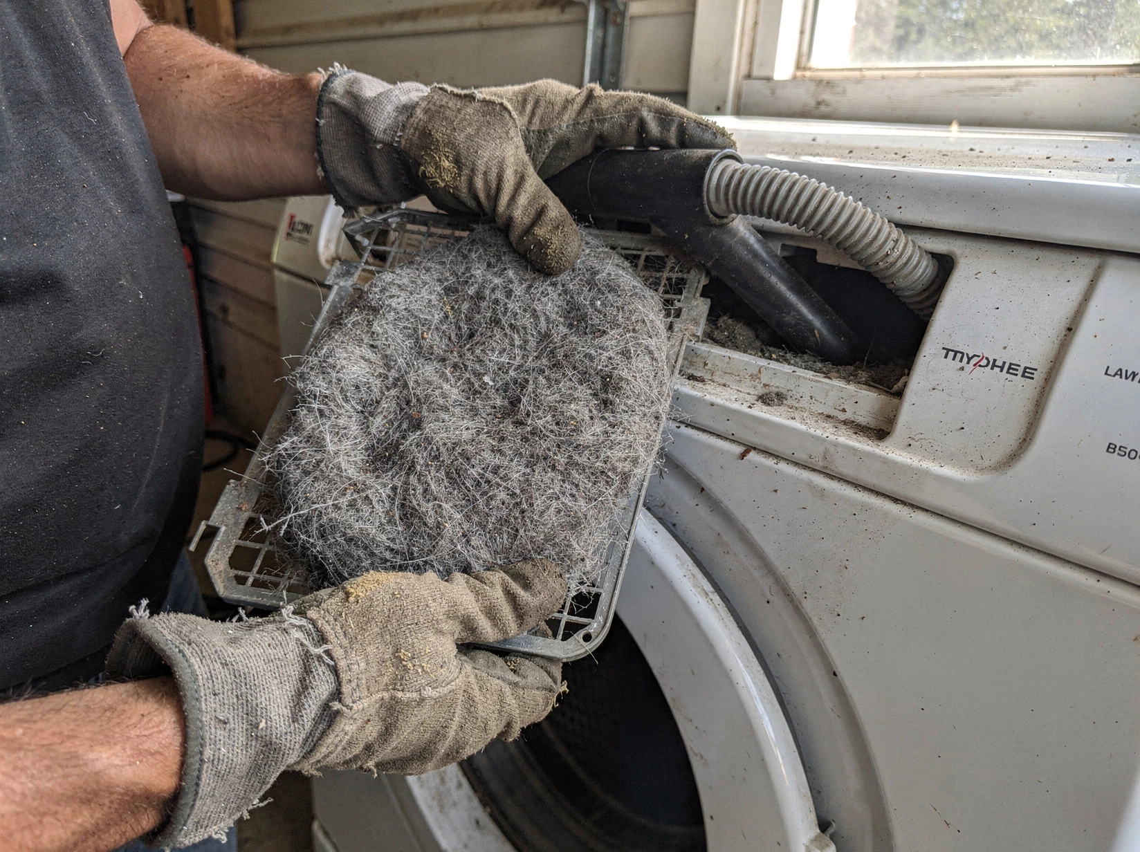 Cleaning Dryer Lint Trap service in Duluth, GA